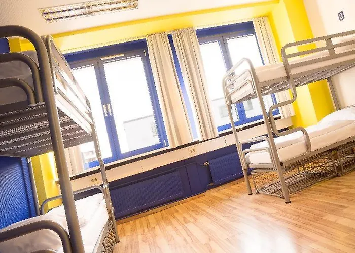 Generator Prenzlauer Berg Hostal *