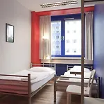 Generator Prenzlauer Berg Hostel *